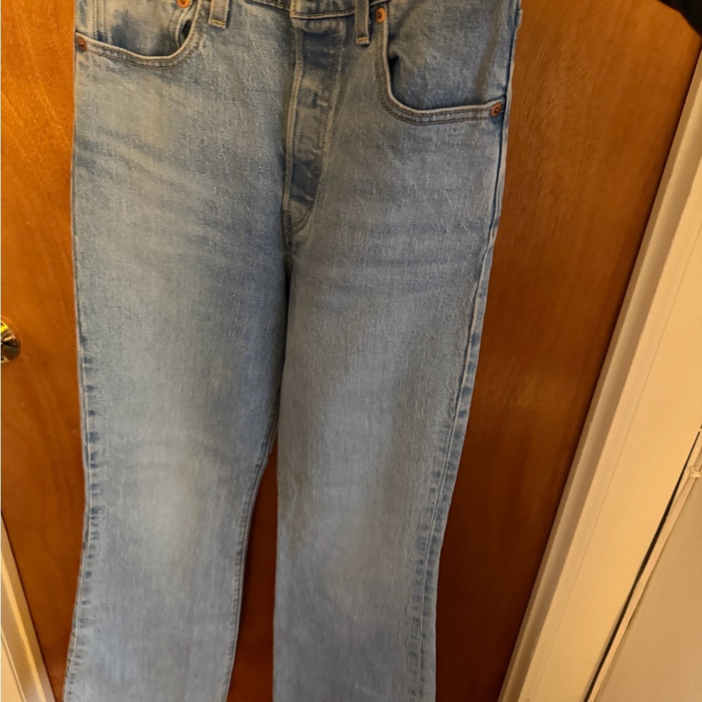 Levi’s Ribcage Flare High Rise Jeans Lightwash